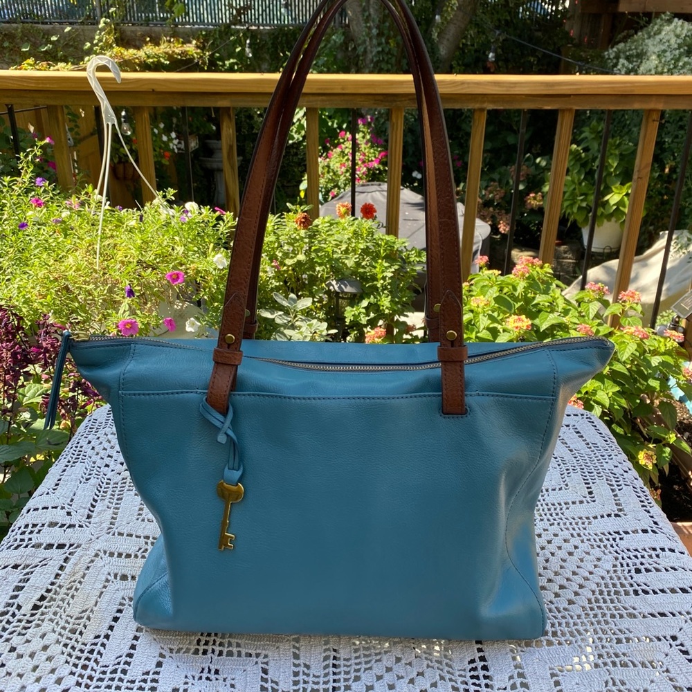 Fossil Leather Tote